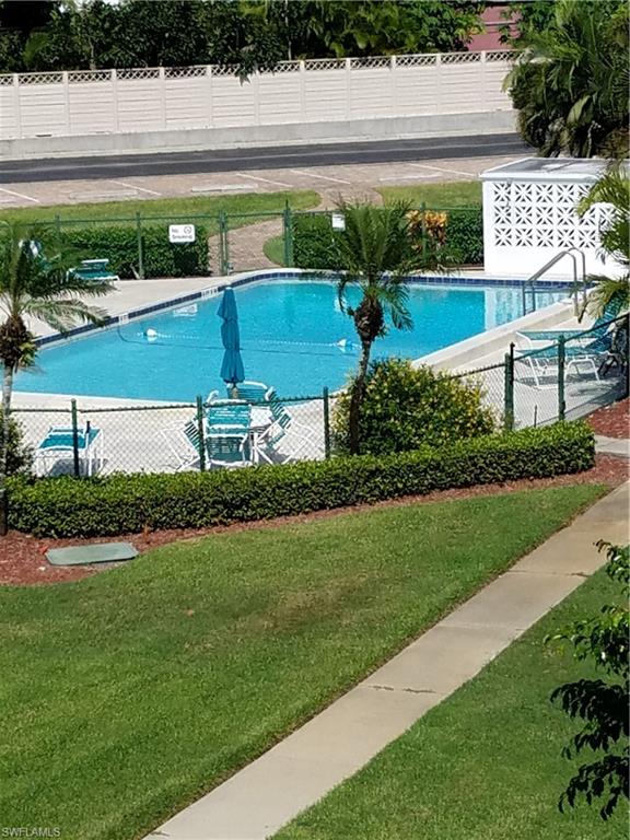 HIGH POINT COUNTRY CLUB - Residential