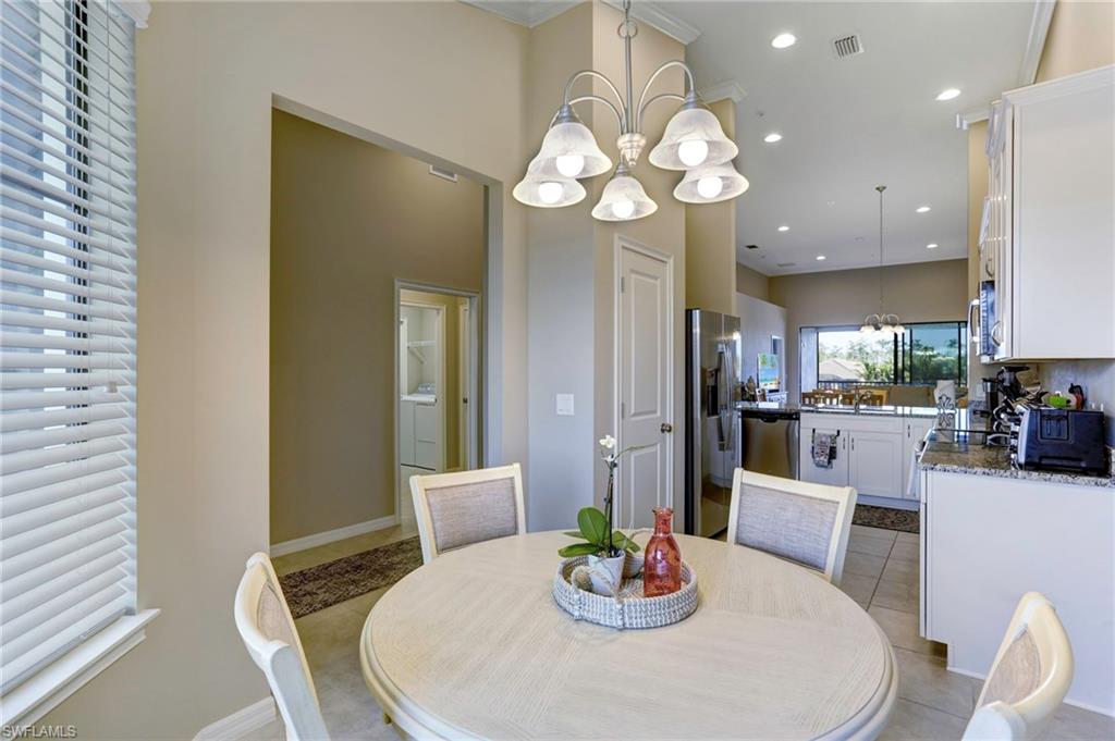ESPLANADE - Residential Lease