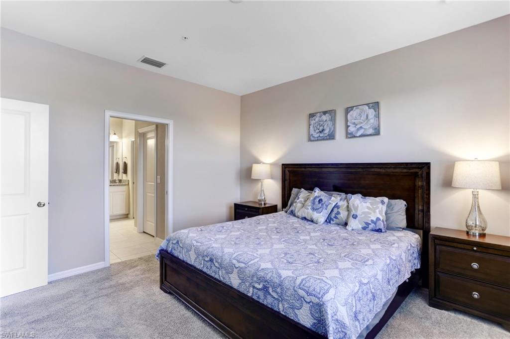 ESPLANADE - Residential Lease