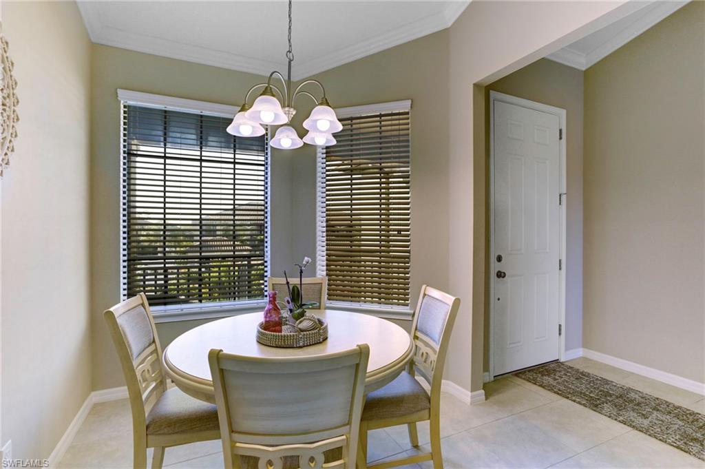 ESPLANADE - Residential Lease