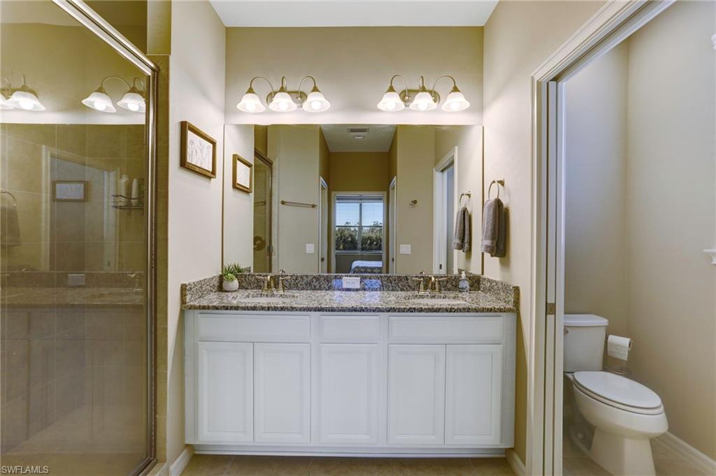 ESPLANADE - Residential Lease