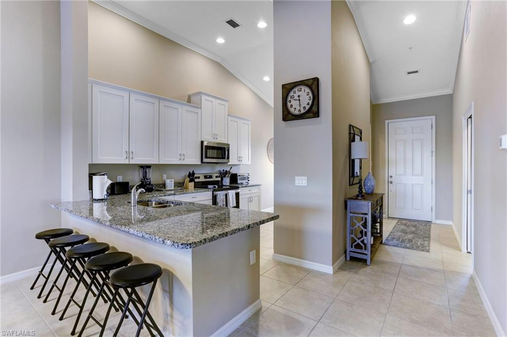 ESPLANADE - Residential Lease