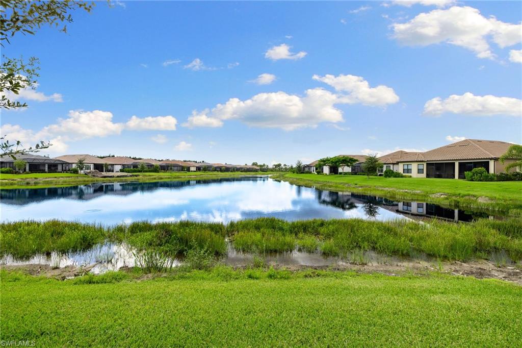 ESPLANADE AT HACIENDA LAKES - Residential
