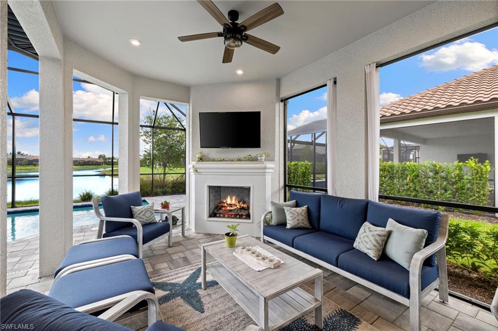 ESPLANADE AT HACIENDA LAKES - Residential