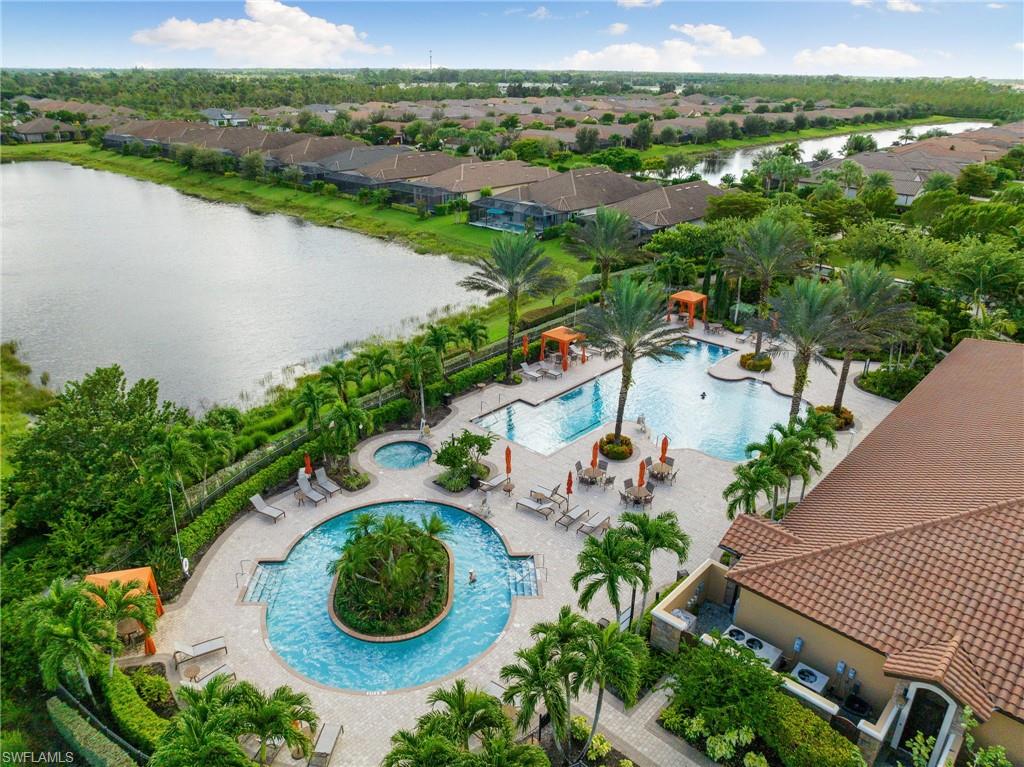 ESPLANADE AT HACIENDA LAKES - Residential