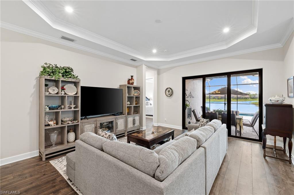 ESPLANADE AT HACIENDA LAKES - Residential