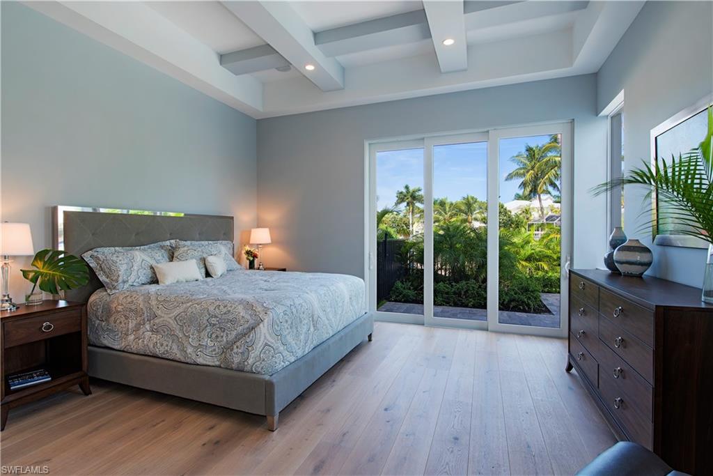 ROYAL HARBOR - Residential