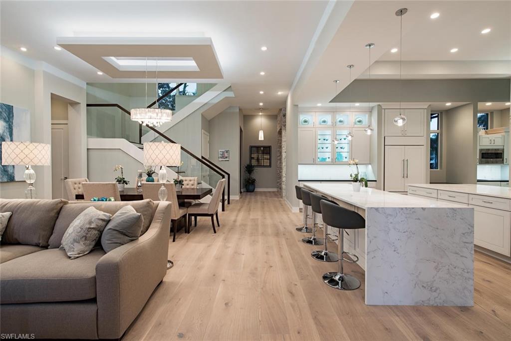 ROYAL HARBOR - Residential