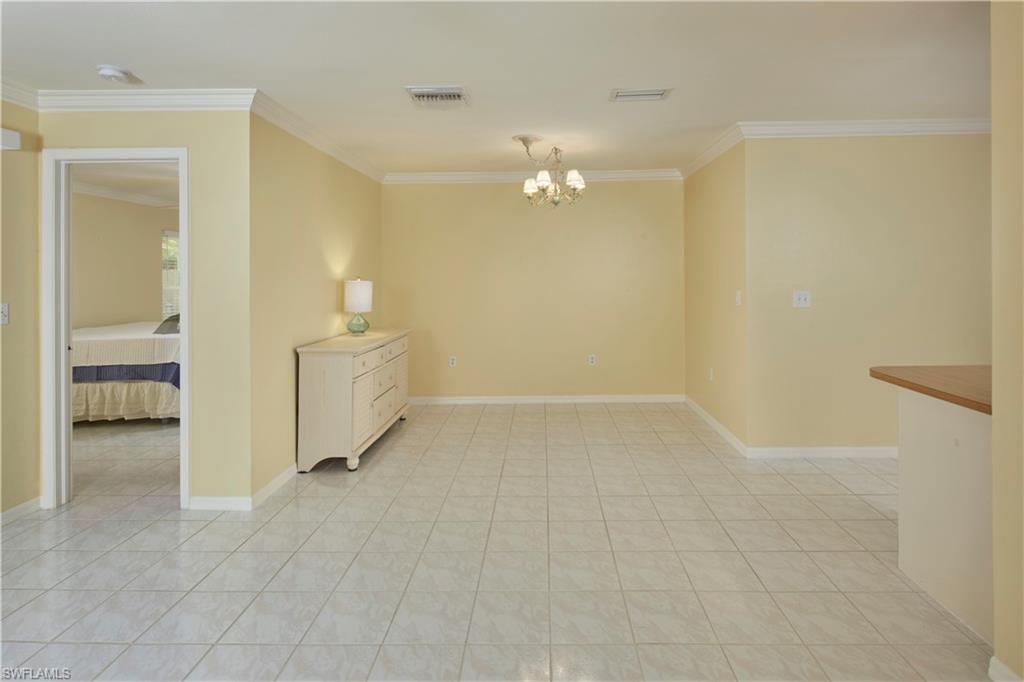 IMPERIAL SHORES - Residential