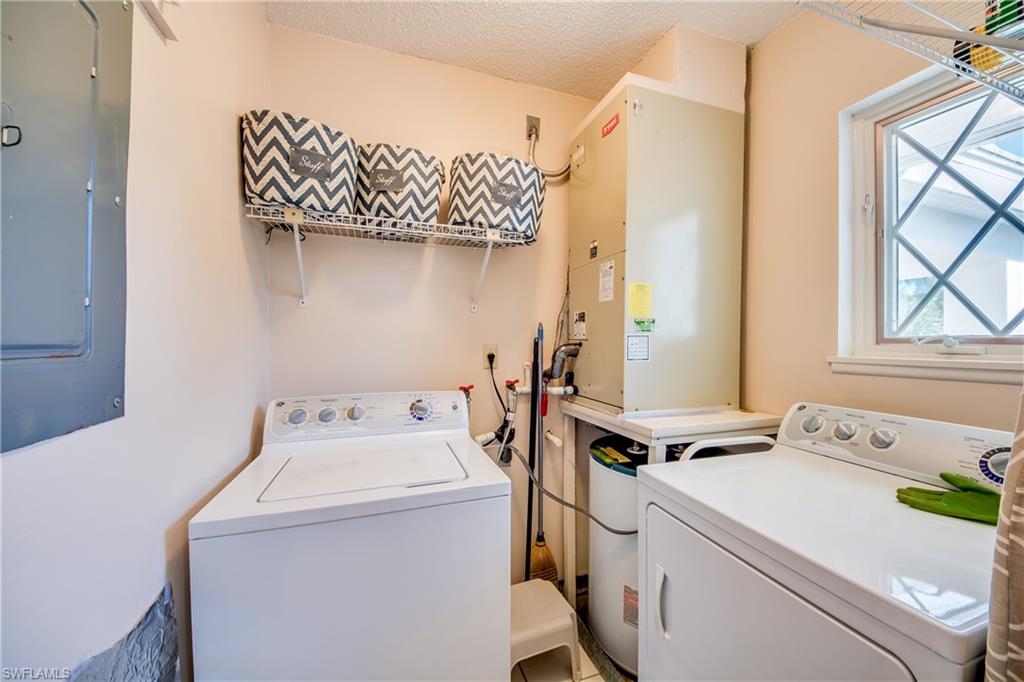 PALM ROYAL APTS - Residential