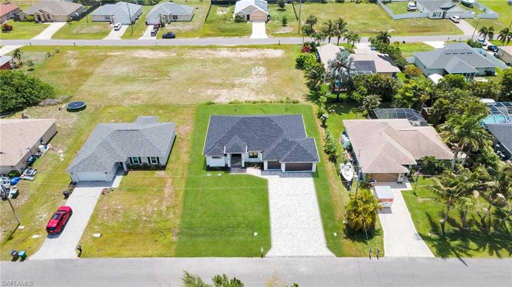 CAPE CORAL - Residential