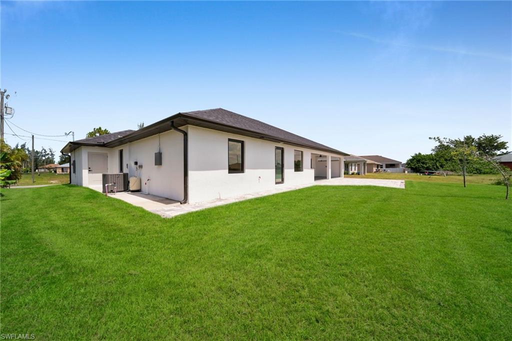 CAPE CORAL - Residential