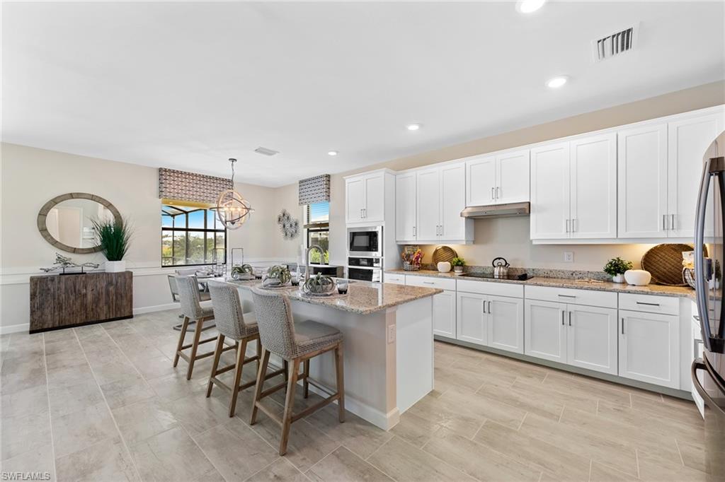 TUCKERS COVE - Residential
