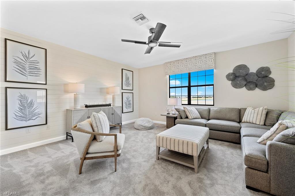 TUCKERS COVE - Residential