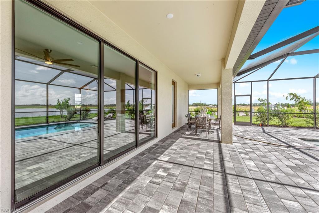 TUCKERS COVE - Residential