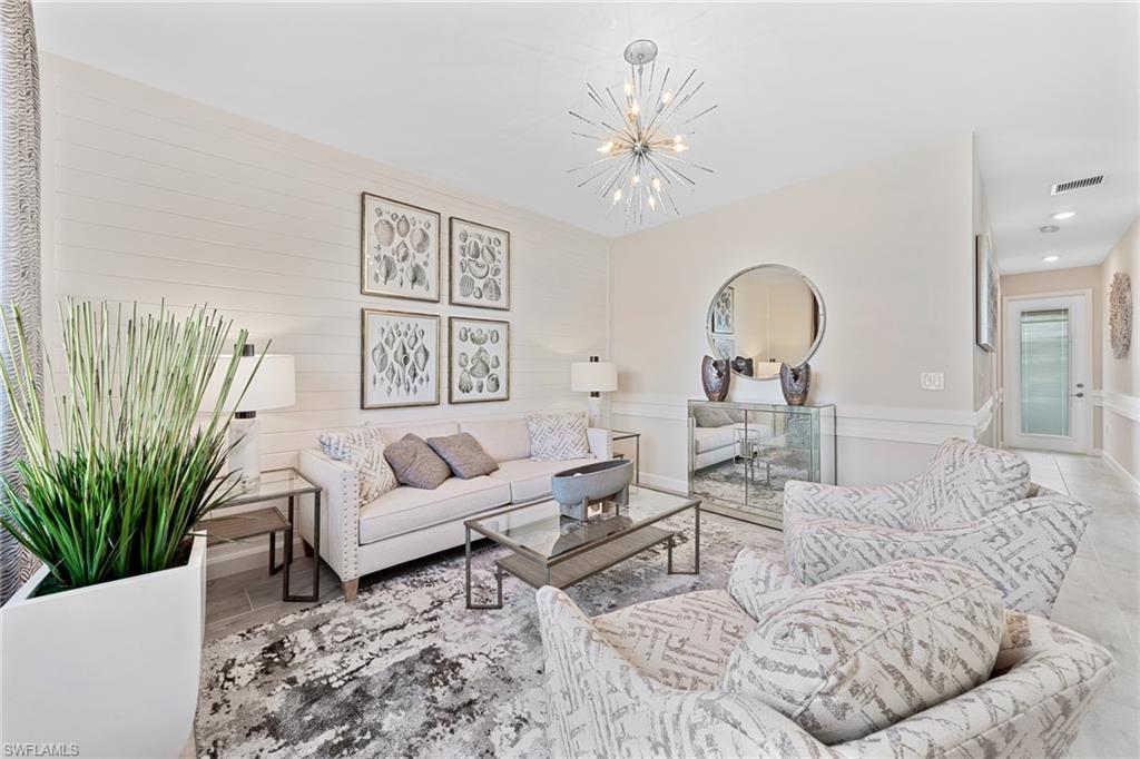 TUCKERS COVE - Residential