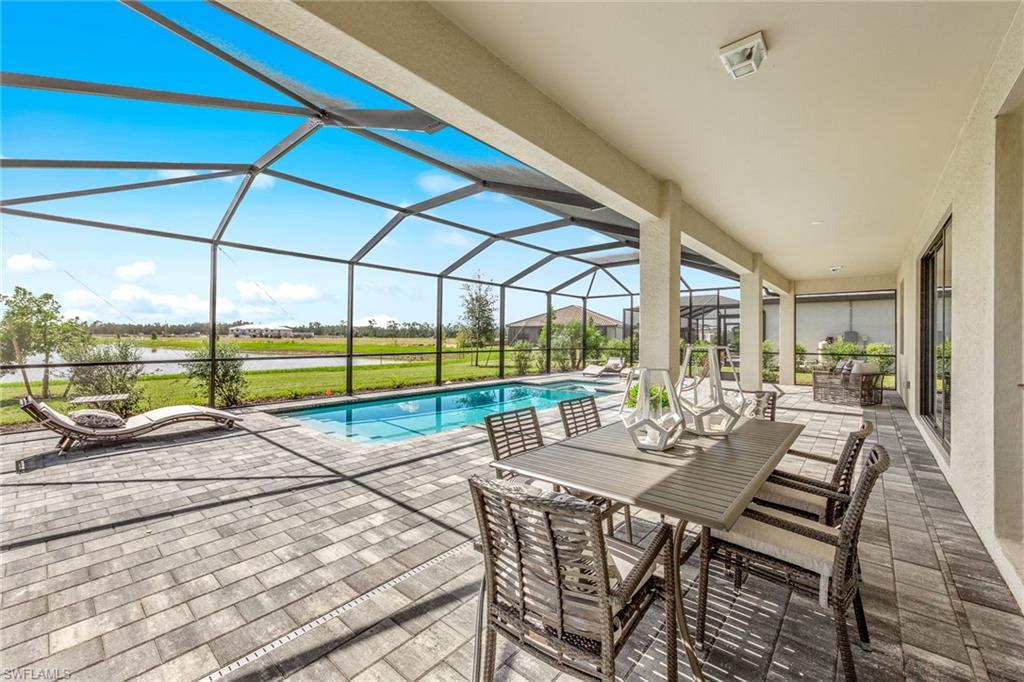 TUCKERS COVE - Residential