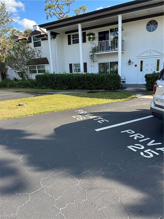 FOXMOOR CONDO - Residential