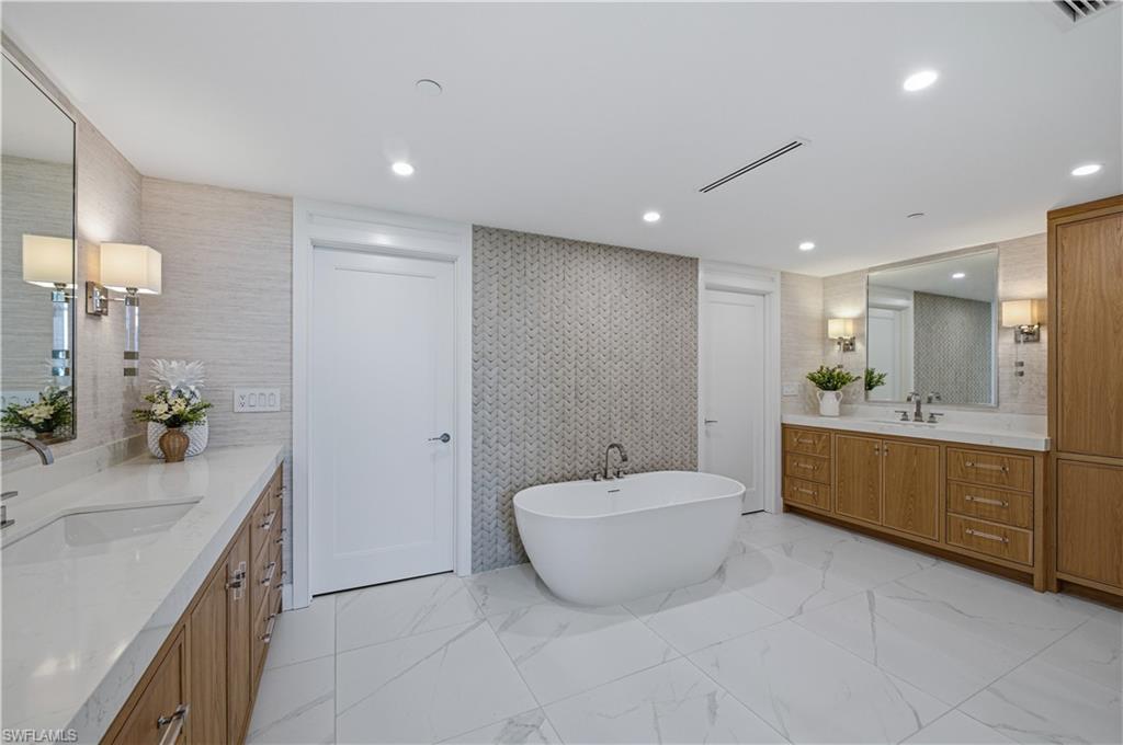 KALEA BAY TOWER 400 - Residential