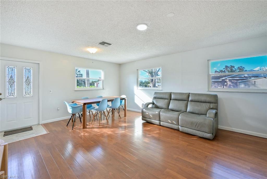 GULF ACRES - Residential