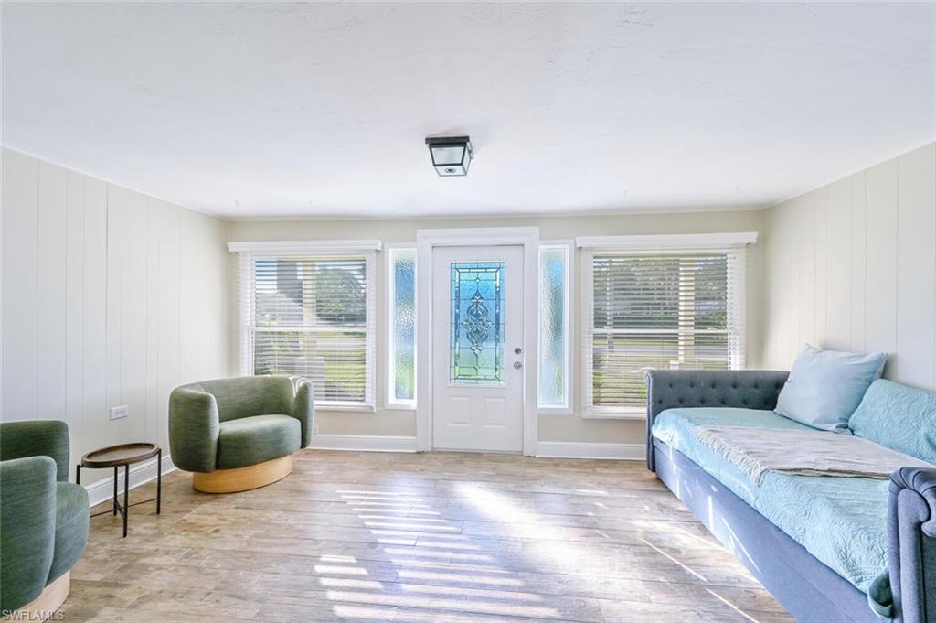 GULF ACRES - Residential
