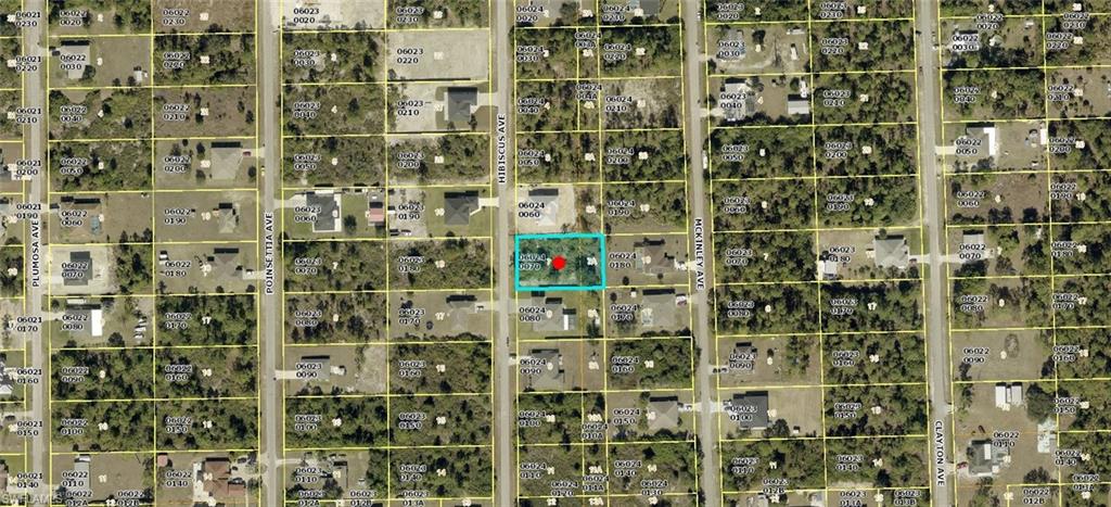 An exciting opportunity awaits in this growing area! Be part of a vibrant community where new construction is booming. This prime location puts you close to fantastic golf, shopping, and dining options. Enjoy the added perk of being just a short drive from Fort Myers and Punta Gorda airports, two major spring training destinations, and sun-drenched beaches!