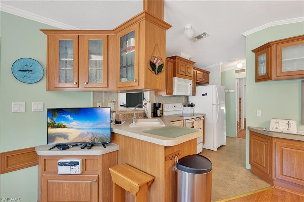 CYPRESS BEND RV RESORT - Residential
