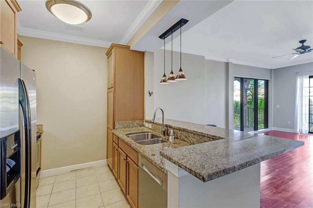 THE RESIDENCES AT COCONUT POINT - Residential
