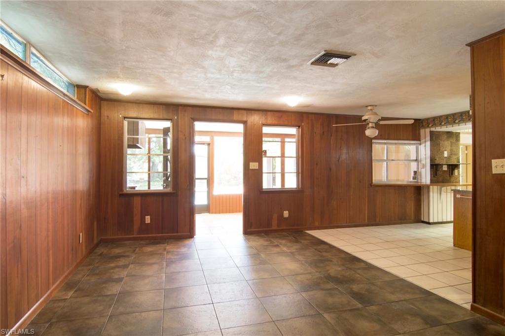 CUSHMAN MANOR - Residential