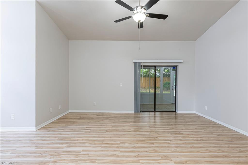 VILLAS FIVE - Residential