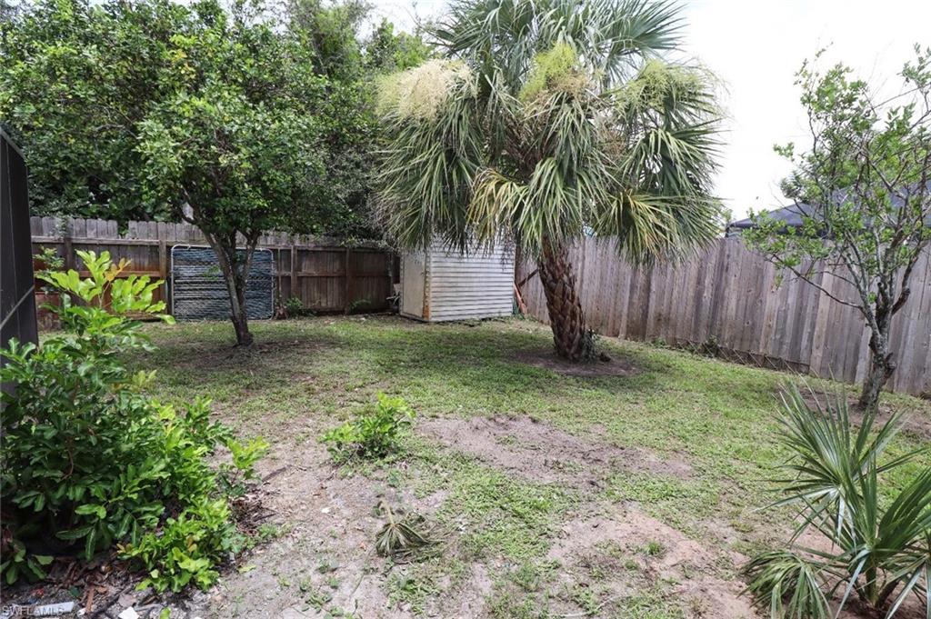 LELY TROPICAL ESTATES - Residential