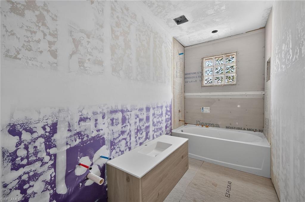 CAPTIVA BEACH - Residential