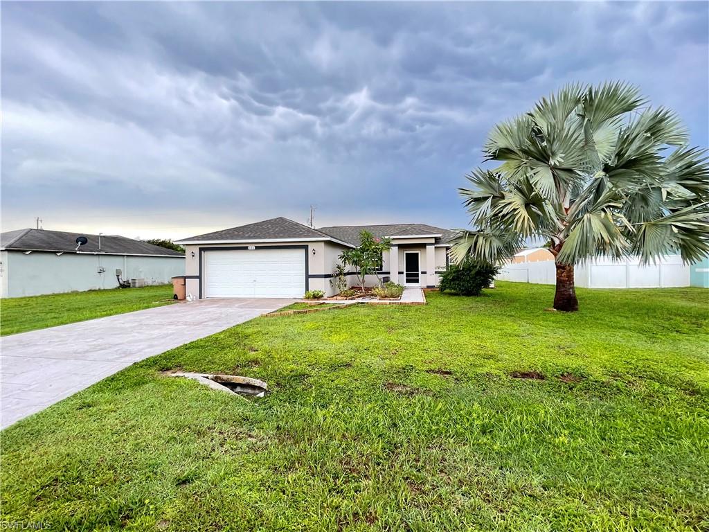 LEHIGH ACRES - Residential