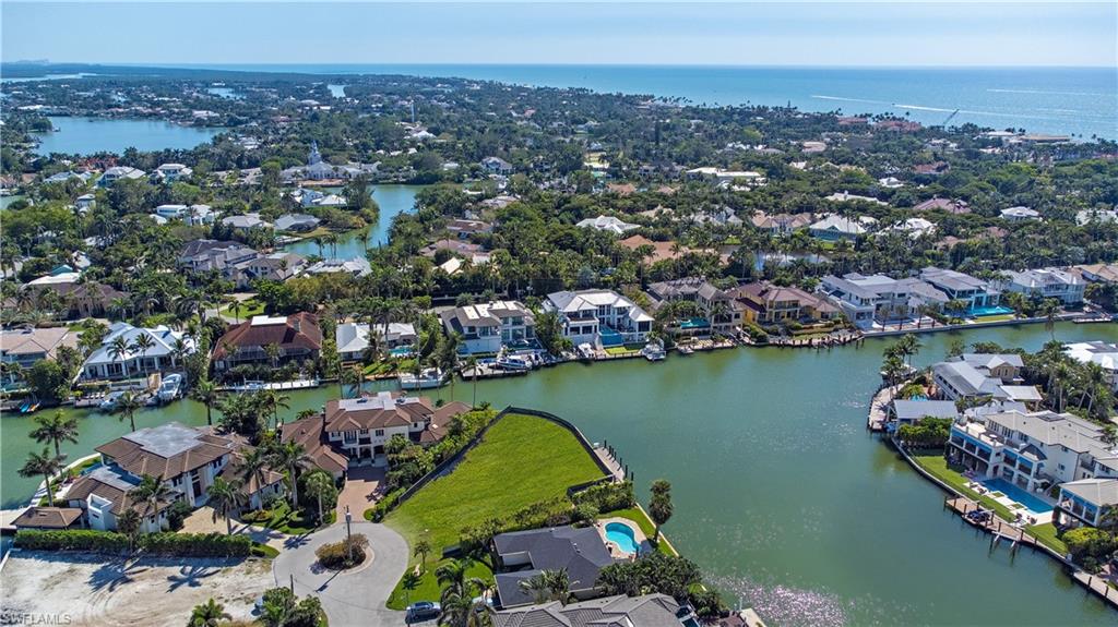 AQUALANE SHORES - Land