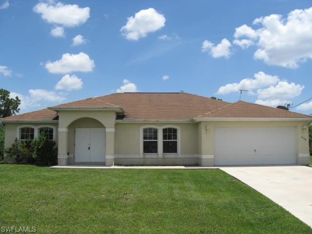 CAPE CORAL - Residential