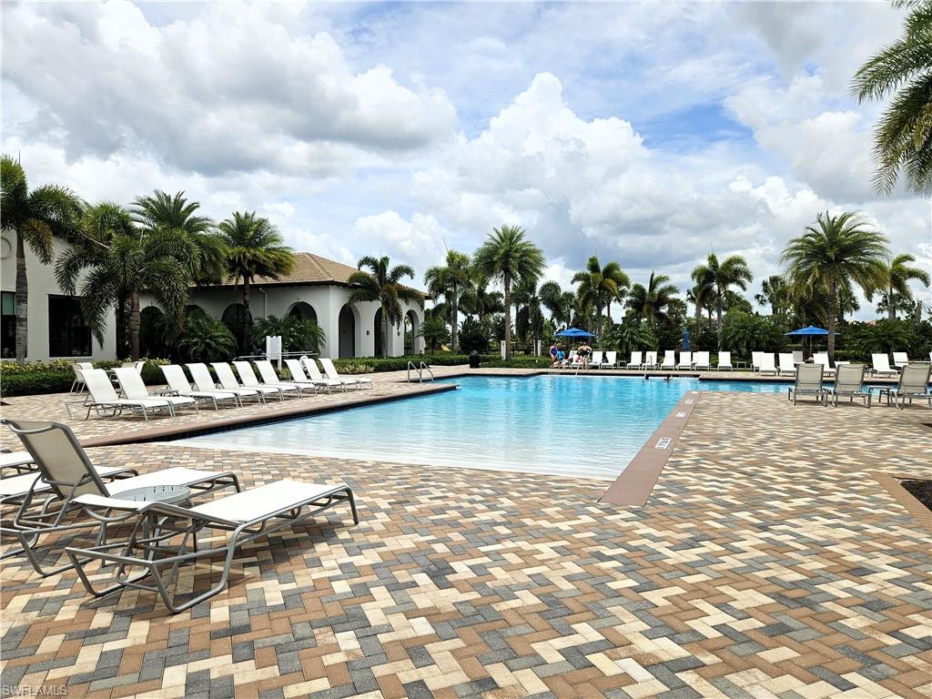 SILVERWOOD - Residential Lease