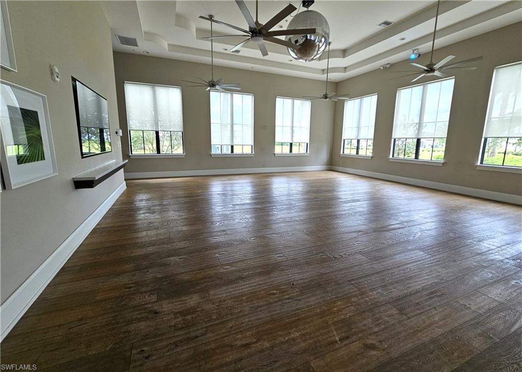 SILVERWOOD - Residential Lease