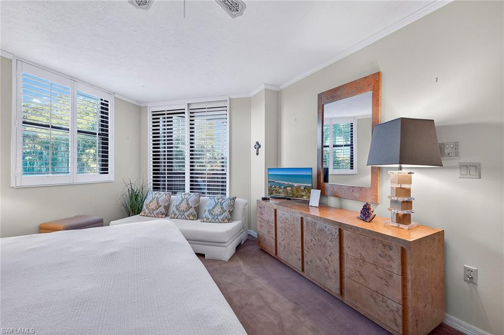 DORCHESTER - Residential