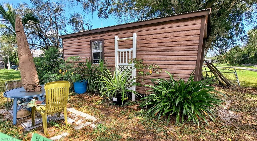 MOORE HAVEN - Residential