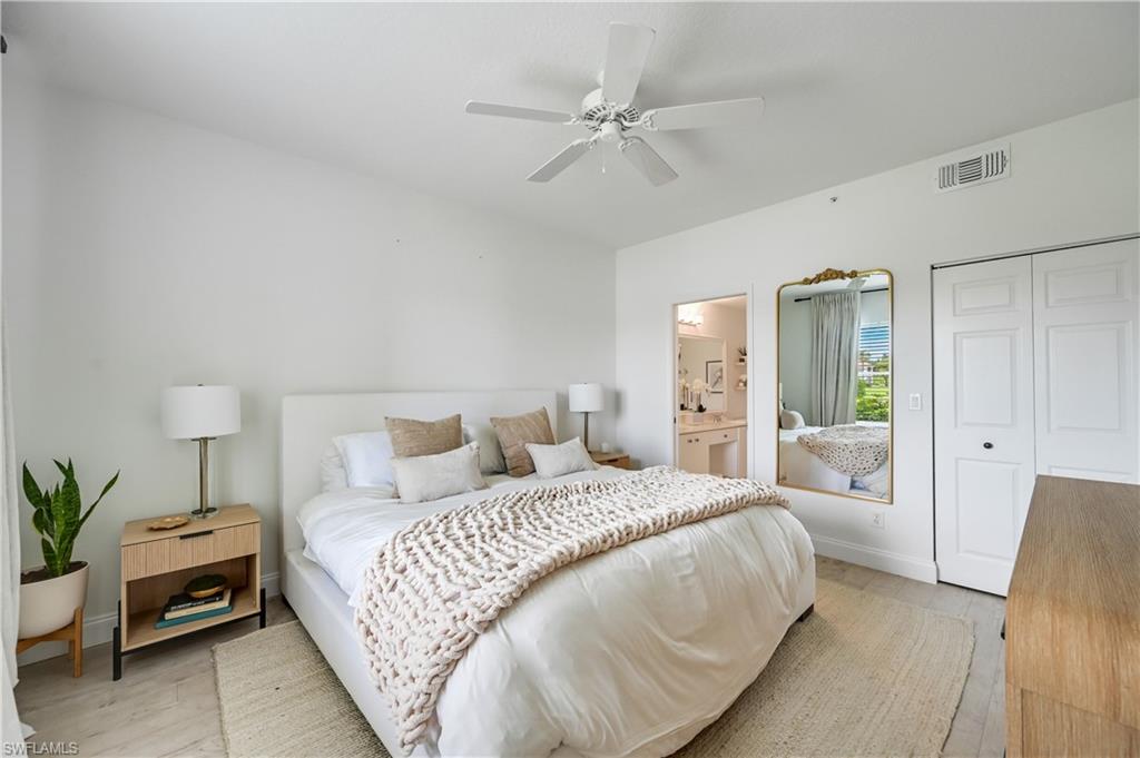 HUNTINGTON LAKES - Residential