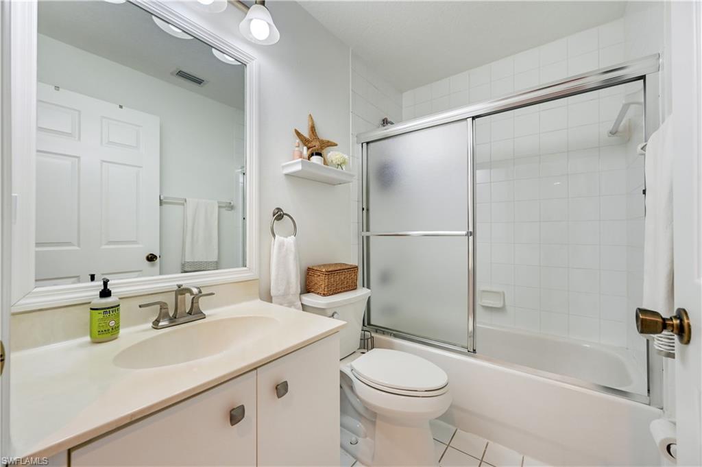 HUNTINGTON LAKES - Residential