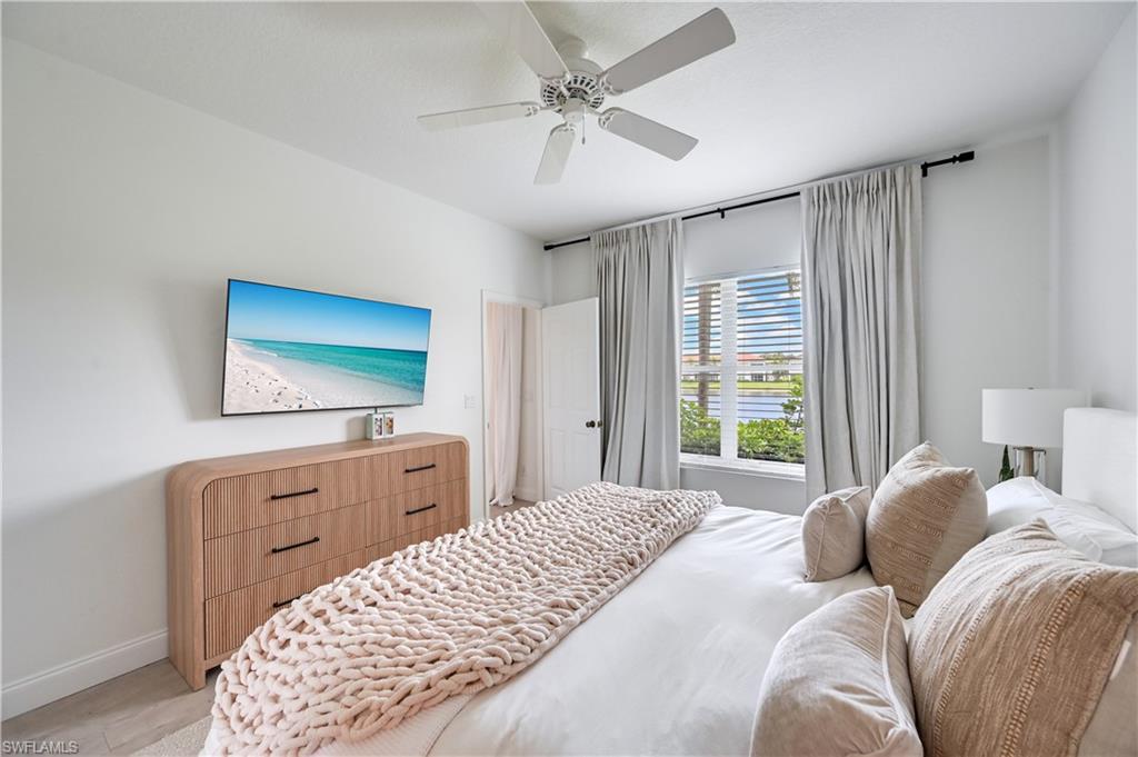 HUNTINGTON LAKES - Residential