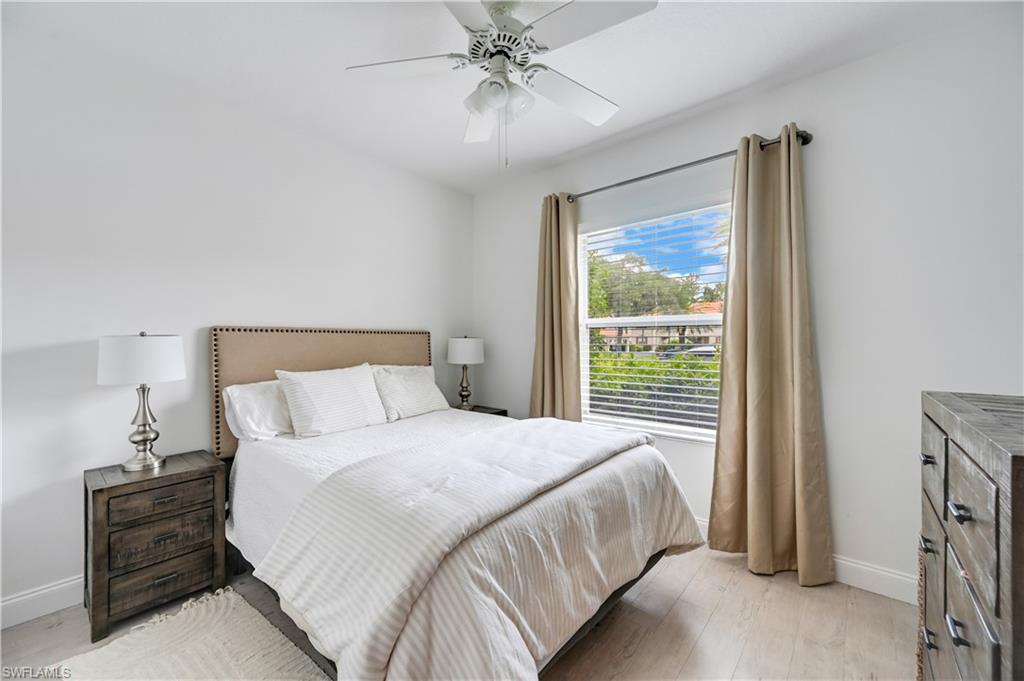 HUNTINGTON LAKES - Residential