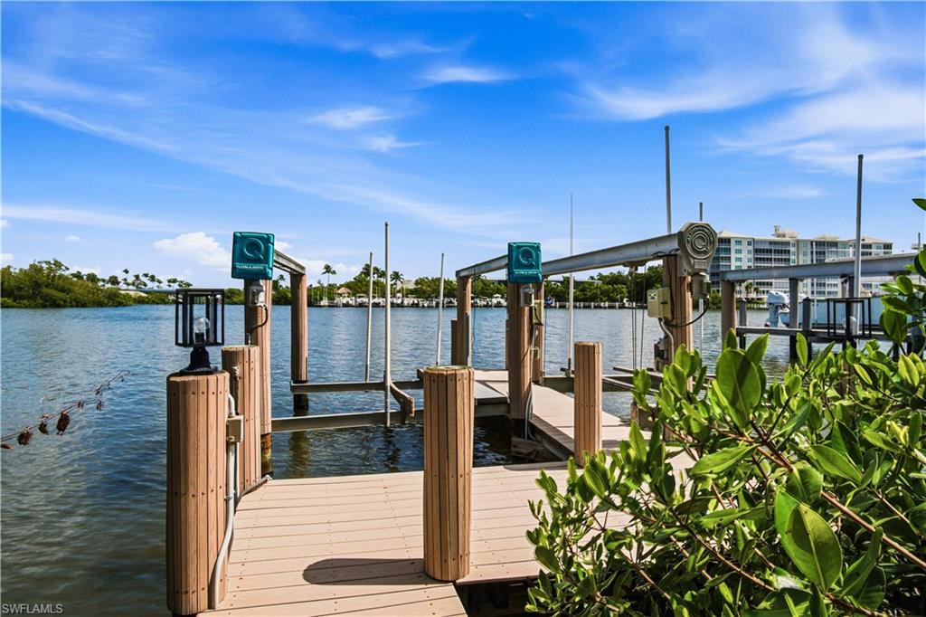 SOUTHPORT ON THE BAY - Residential