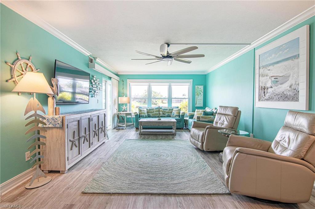BEACH VILLA CONDO - Residential