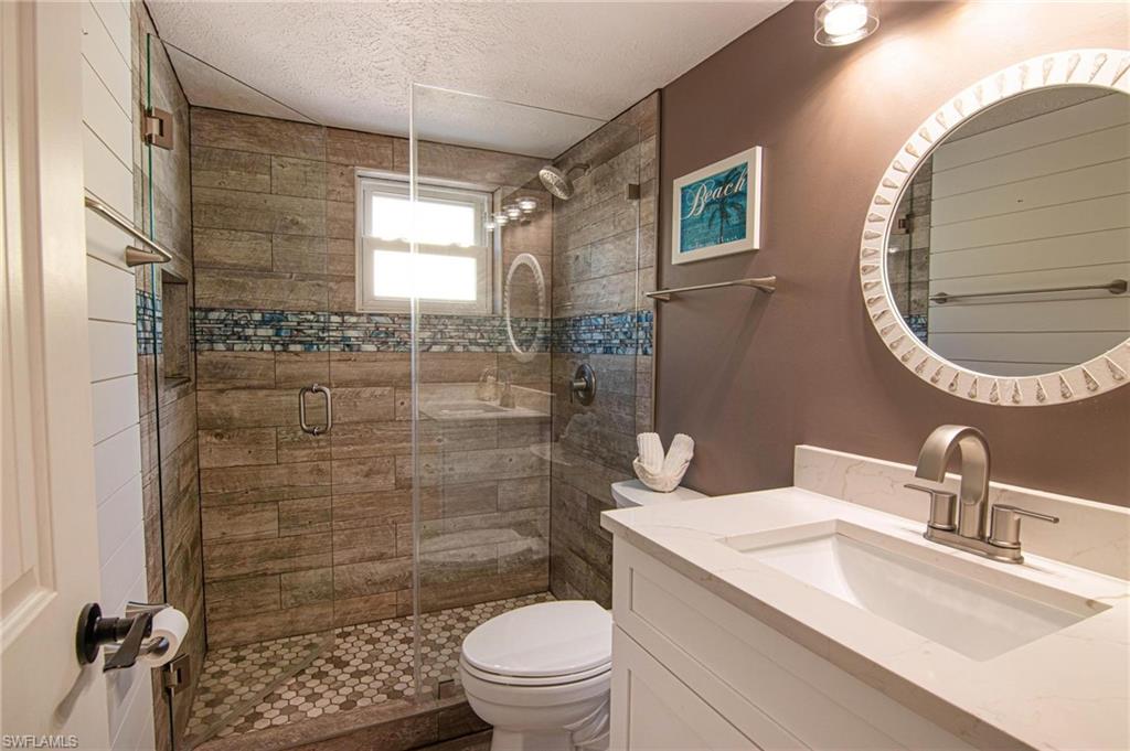BEACH VILLA CONDO - Residential