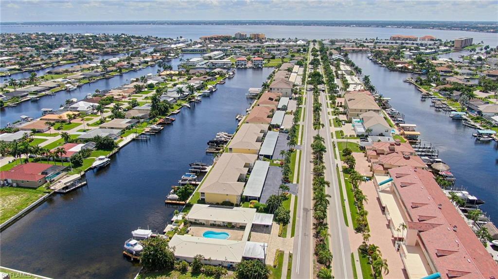 BEACH VILLA CONDO - Residential
