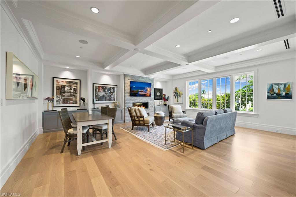 OLDE NAPLES - Residential