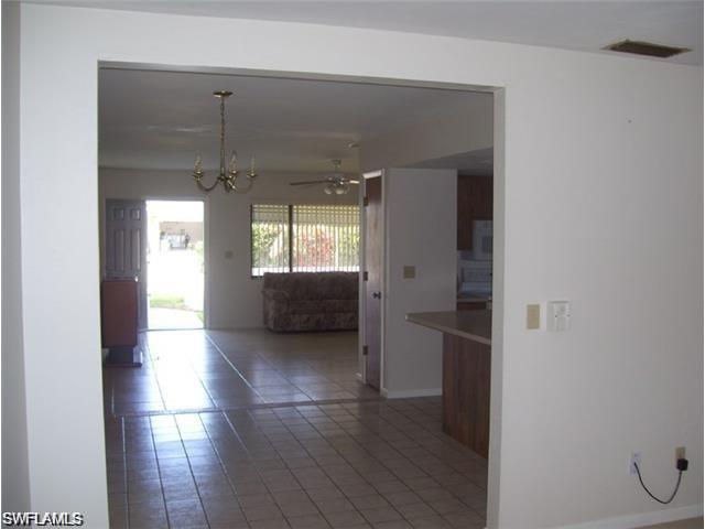 CAPE CORAL - Residential Lease