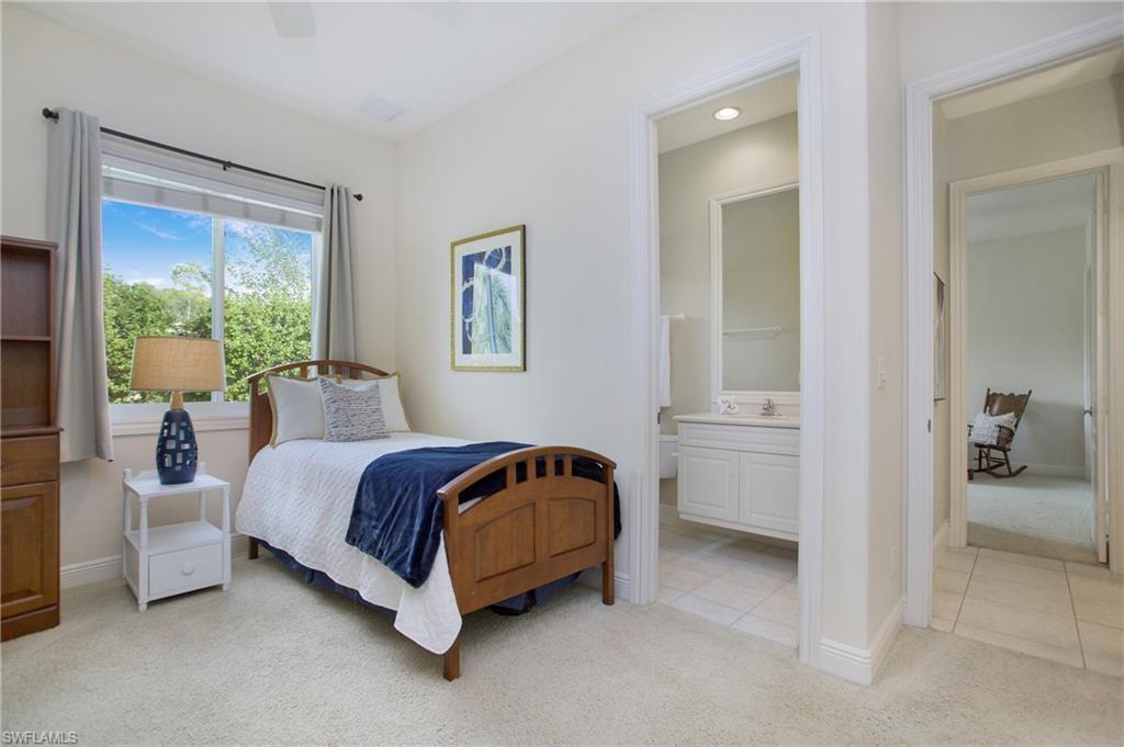 WILSHIRE LAKES - Residential